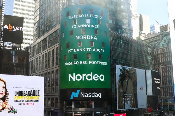 스웨덴의 4대 은행 중 하나인 노르디아 은행은 ESG 관련 지속가능한 투자를 돕는 플랫폼 '나스닥 ESG 풋프린트'의 최초 고객이 되었다. 