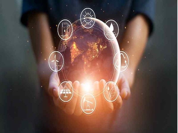 2019년 한해 책임투자 펀드에 유입된 금액은 206억 달러(약 24조원)으로, 2018년 대비 약 4배 증가했다. 경제위기에도 불구하고 글로벌 지속가능 투자 흐름은 가속화될 것으로 보인다. /smart-energy