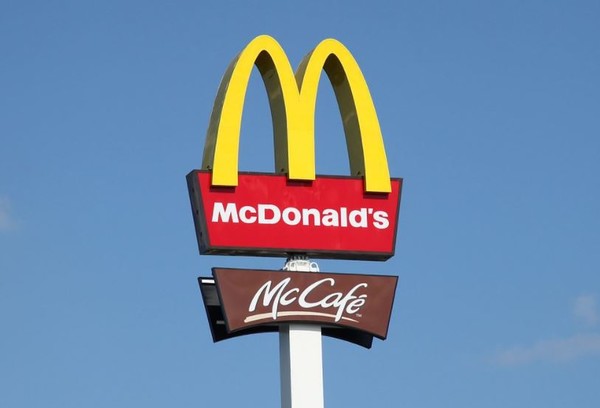 맥도날드는 여성 및 소수집단의 직원 비중을 늘리고 임원 성과급과 다양성 성과 목표를 연계하겠다고 밝혔다/크리에이티브즈 커먼스(CC)