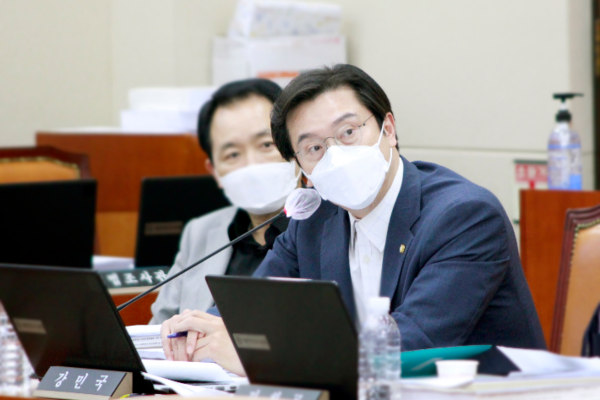                                             국민의힘 강민국 의원