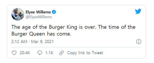 분노한 트위터가 "버거킹의 시대는 끝났다. 버거퀸의 시대가 오고 있다"고 썼다. 