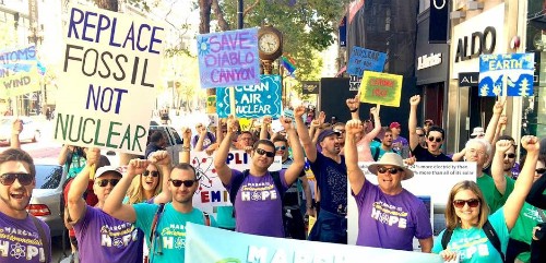 원자력 에너지 지지 시위를 벌이는 유럽 시민들/Energy Post