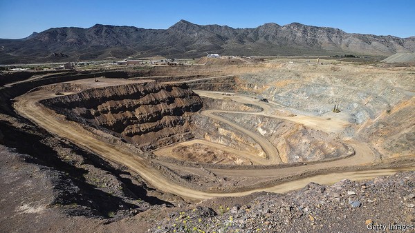 ﻿미국 유일의 희토류 광산, 마운틴 패스. 이 곳은 2020년 세계 희토류 공급의 15.8%를 차지했다./ Getty Images