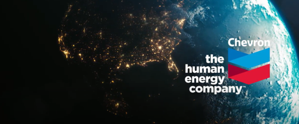 셰브론의 TV광고. "청정 에너지로 인류의 에너지를 돕겠다"는 문구가 삽입됐다. /셰브론