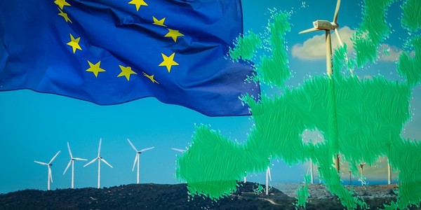 SFDR이 발효된지 1년이 된 가운데, 슈나이더일렉트릭과 ASML이 지속가능한 투자 분야에서 가장 큰 승자로 떠올랐다고 FT가 보도했다./ EU