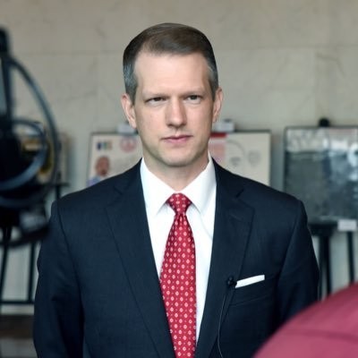 웨스트버지니아주 재무국장이 화석연료 보이콧하는 은행에게 사업운영권을 주지 않겠다는 서한을 보냈다/ 라일리 무어 트위터