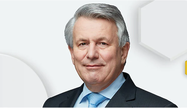 셸의 장기집권 CEO인 벤 반 뷔르덴(Ben van Beurden)은 거의 10년만에 언론 인터뷰에 나섰다./Shell 홈페이지