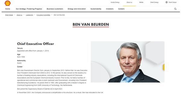 셸의 CEO인 벤 반 뷰어든. 시장 개입보다 세금을 통한 대응을 주장한다. / Shell