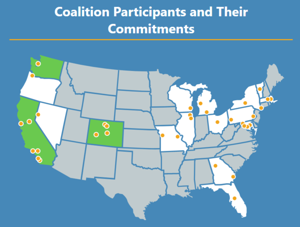 연합에 가입한 주와 도시를 표시한 지도. 가입한 주에는 캘리포니아와 콜로라로주 등이 있고, 워싱턴 D.C., 보스턴, 덴버, 로스엔젤레스, 샌프란시스코, 필라델피아, 시애틀 등의 도시가 가입했다./National Building Performance Standard Coalition