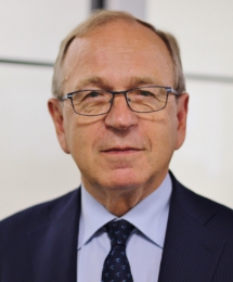 IFRS 재단 이사회 의장인 에르키 리카넨