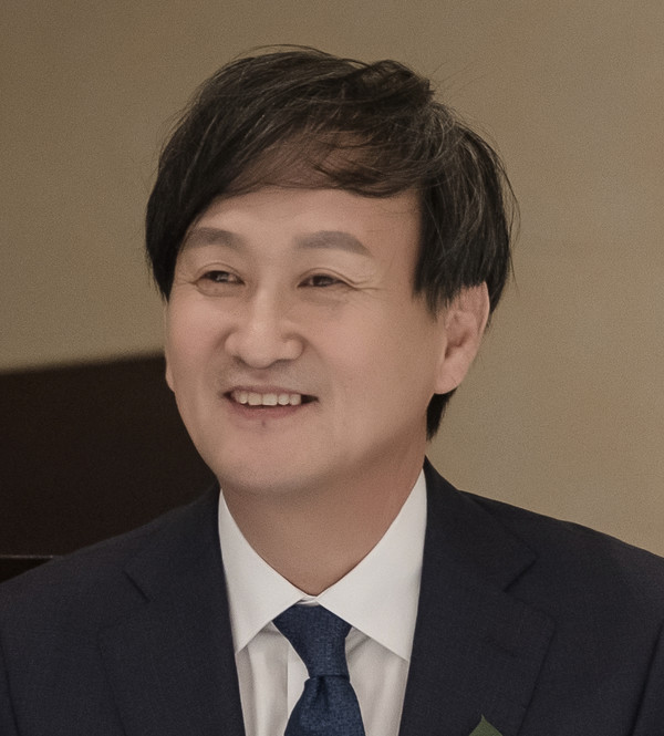 이인형 전문위원