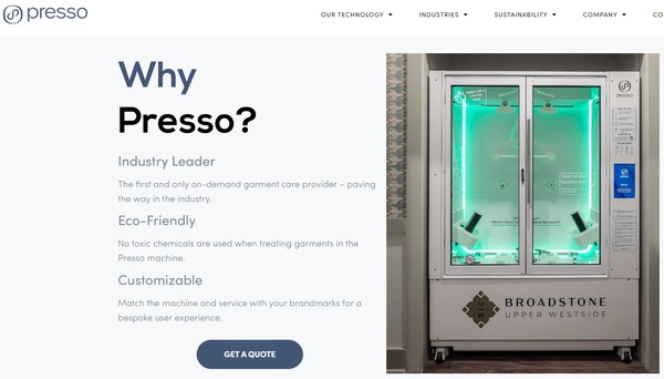 기후 스타트업 프레소의 홈페이지, 오른쪽에 보이는 기계가 자판기형 드라이클리닝 기계다.