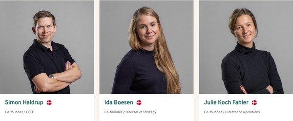 공동창업자 사진, 왼쪽부터 사이먼 할드럽, 이다 뵈센, 쥴리 코흐 팔러/홈페이지