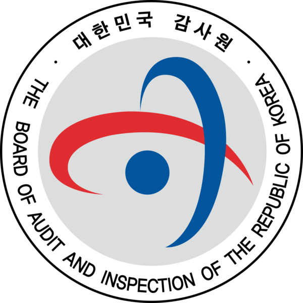 감사원은 지난 5년간 진행된 신재생에너지 기반 발전사업을 집중 조사한 결과,산업부가 민간업체에 토지 용도 변경 등의 각종 특혜를 제공하고, 태양광 업체에 특혜를 주는 등 비리 의혹이 드러났다고 전했다. /감사원