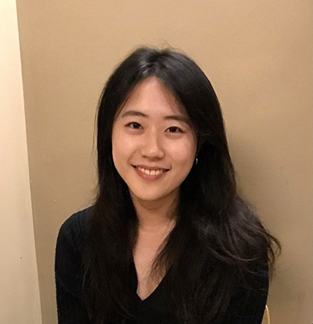 박경민 어소시에이트는 이화여자대학교에서 경영학과 국제개발협력학을 전공하고 런던정치경제대학교에서 개발학(Development management) 석사 과정을 이수했다. 그는 지속가능성 연구 분야의 업무 경험을 바탕으로 모교인 이화여자대학교에서 대학생 및 대학원생을 대상으로 지속가능성 관련 직무 멘토링을 진행한 바 있다.