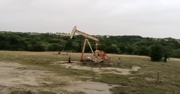 르네웰은 유휴 혹은 폐유정(油井)을 에너지 저장 시스템으로 변환해 가동한다/르네웰