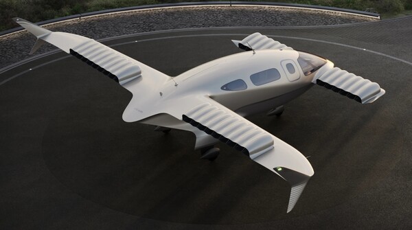 릴리움 제트는 항공기 중개 기업인 EMCJET와 협력해 미국 최초의 개인용 전기식 수직이착륙 항공기를 출시했다./ 릴리움 제트