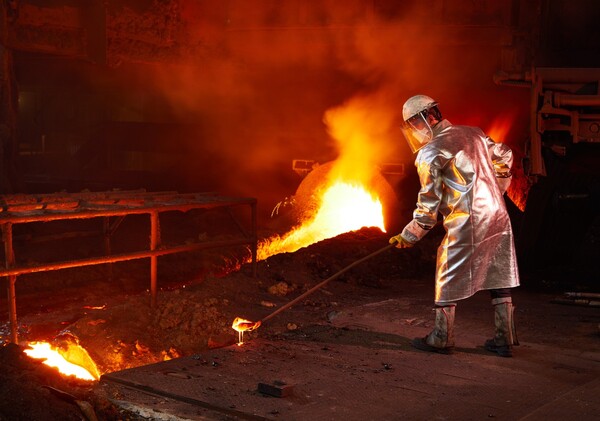  튀르키예 최대 철강업체인 에르데미르(Erdemir) 제철소의 모습/ 오야크 그룹