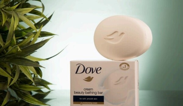 출지난해 12월 지속가능성 브랜드의 대명사인 유니레버 도브(Dove) 비누에 대해 영국 경쟁시장국(CMA)가 그린워싱 조사를 하고 있다는 사실이 알려졌다. 출처: 언스플레시