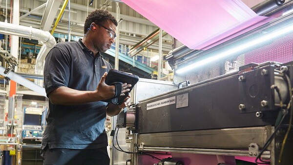 미국 ESG 투자 전문 업체 칼버트 리서치 앤 매니지먼트(Calvert Research and Management)가 2024년 가장 지속가능한 기업으로 클로락스를 선정했다./ 클로락스