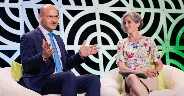 베조스 어스 펀드의 이사 폴 보드나르가 그린핀 24 컨퍼런스에서 청정에너지 다음 투자 대상은 기후 적응이 될 것이라고 말했다/ 그린핀 24 X