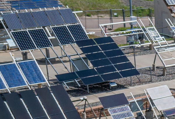 퍼스트솔라의 박막 태양전지 / 퍼스트솔라