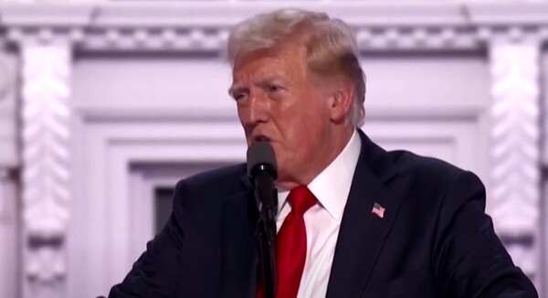 취임 시 첫 날에 전기차 전환을 종식하겠다는 도널드 트럼프 후보/CNBC 유튜브 채널