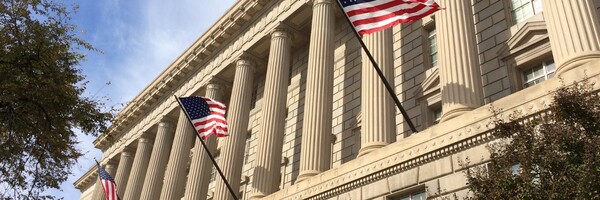 미국 상무부가 AI 칩과 기술 수출을 제한하는 새로운 규정을 시행할 것이라고 발표했다./미국 상무부 X