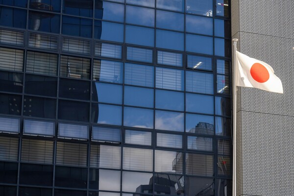 일본 대기업들이 2024년 매출 대비 이산화탄소 배출량을 3년전보다 31% 감축한 것으로  조사됐다./ Unsplash