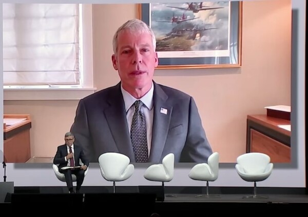 크리스 라이트 미국 에너지부 장관이 17일(현지시각) ARC 행사에서 발언하고 있다./ARC 유튜브 채널