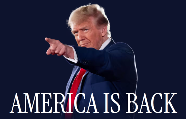 트럼프 대통령은 중국의 보복관세에 추가 관세로 응수하겠다고 말했다./백악관