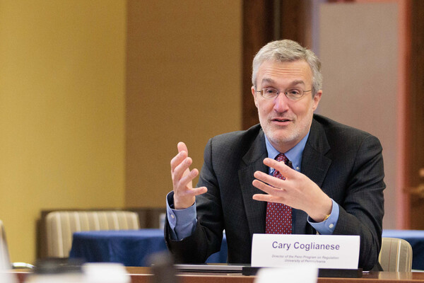 사진=캐리 코글리아니즈 교수 홈페이지