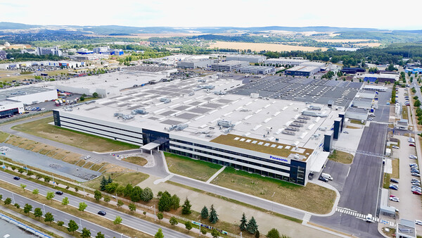  일본 파나소닉이 히트펌프 수요 급증에 대비해 증설한 체코의 공장 전경./파나소닉 홈페이지.