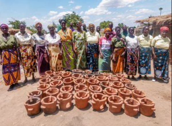 아프리카 말라위의 ‘청정 요리 프로그램(Clean Cooking Program)’이 코르시아 기준을 통과한 첫번째 탄소크레딧으로 인증받았다./ 헤스티안 홈페이지